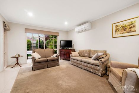 Property photo of 2/60 Chippewa Avenue Donvale VIC 3111