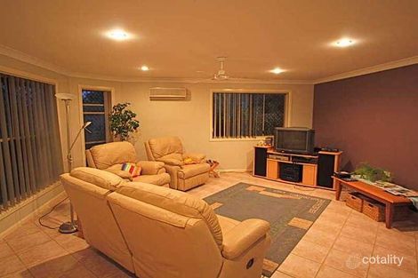 Property photo of 13 Chancellor Drive Avenell Heights QLD 4670