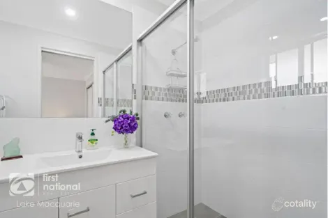 Property photo of 2/34 Kariboo Lane Mount Hutton NSW 2290