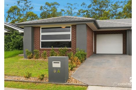 Property photo of 9A Howard Loop Oran Park NSW 2570
