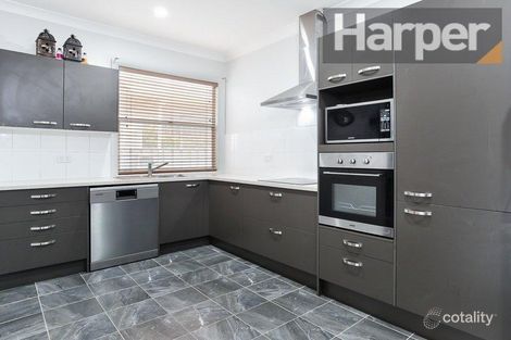 Property photo of 27 Thorn Road Hamilton North NSW 2292