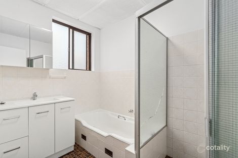 Property photo of 5/16 Hampton Court Road Carlton NSW 2218