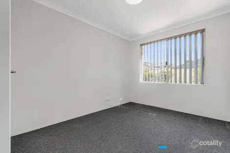 Property photo of 15 Merrang Circuit Carramar WA 6031