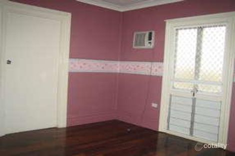 Property photo of 8 Eclipse Street Rowes Bay QLD 4810
