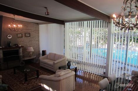 Property photo of 2 Binnowee Avenue St Ives NSW 2075