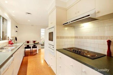 Property photo of 1 Roseland Grove Doncaster VIC 3108