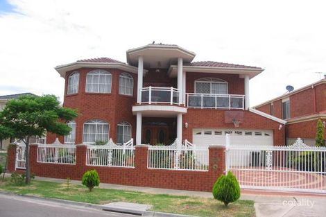 31 Dantum Gr, Braybrook, VIC 3019