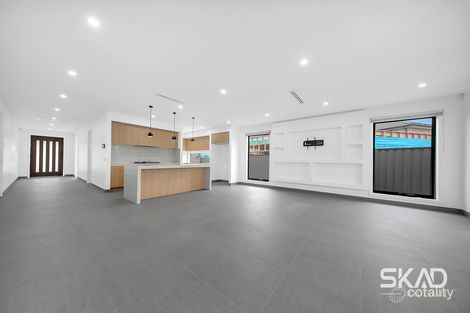 Property photo of 63 Juscelina Drive Craigieburn VIC 3064