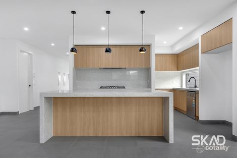 Property photo of 63 Juscelina Drive Craigieburn VIC 3064