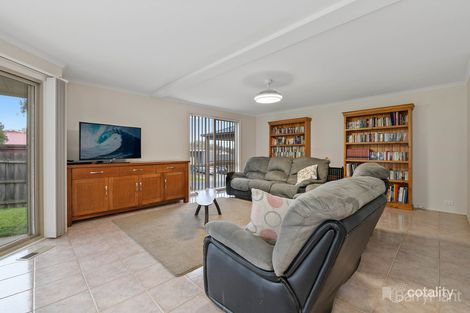 Property photo of 18 Grantham Crescent Berwick VIC 3806
