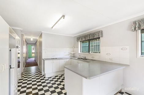 Property photo of 16 Holder Street Wishart QLD 4122