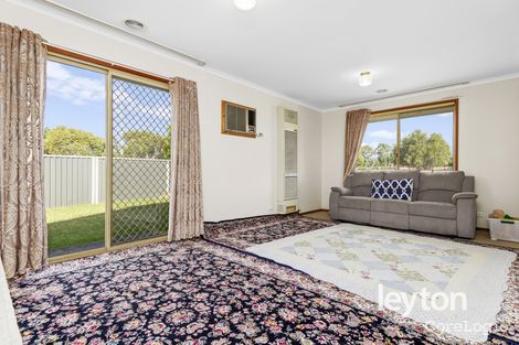 Property photo of 1/1 Ivan Crescent Hampton Park VIC 3976