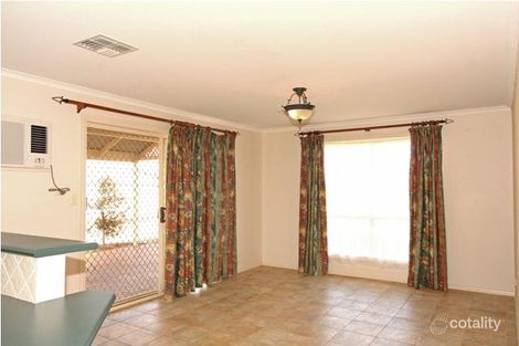 Property photo of 1 Schaefer Drive Loxton SA 5333