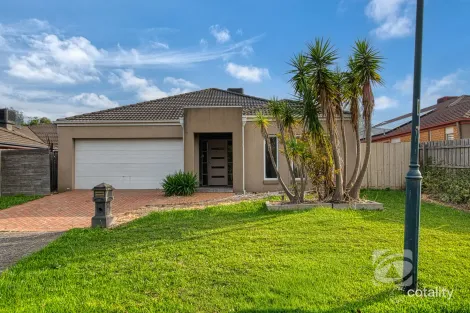 10 Rodlarni Cres, Berwick, VIC 3806
