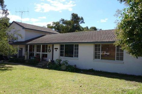 8 Prince St, Perthville, NSW 2795