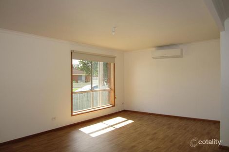 Property photo of 2/6 Conrad Court Whittington VIC 3219
