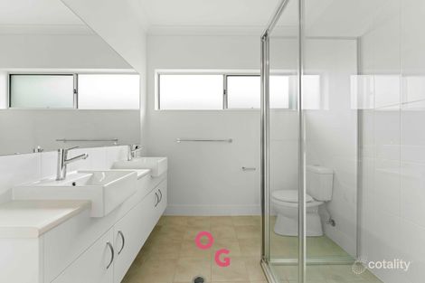 Property photo of 6A Seaside Boulevard Fern Bay NSW 2295