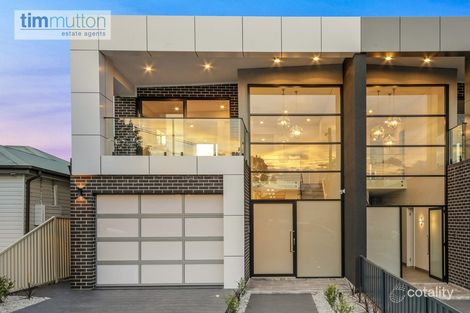 26 Forrest Rd, East Hills, NSW 2213