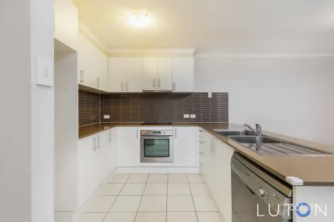 Property photo of 32C/21 Beissel Street Belconnen ACT 2617