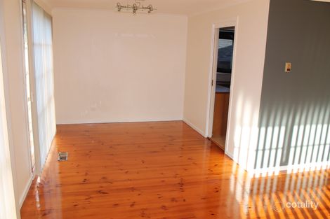 Property photo of 10 Marjoram Close Hallam VIC 3803
