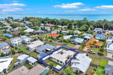 11 Seaway Pde, Toogoom, QLD 4655