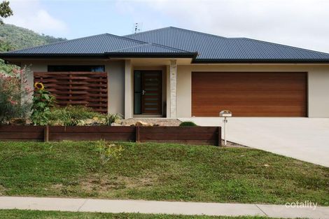 70 Valley Dr, Cannonvale, QLD 4802