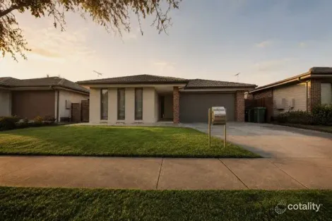 812 Barwon Heads Rd, Armstrong Creek, VIC 3217
