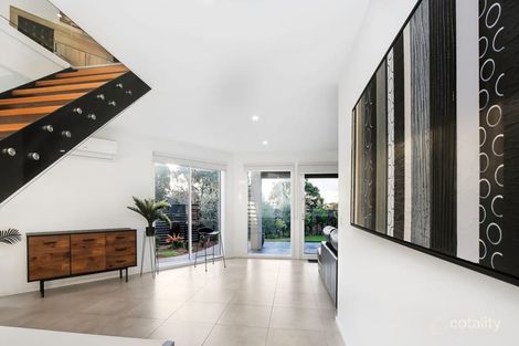 Property photo of 42 Matong Road Mount Eliza VIC 3930