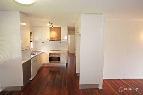 Property photo of 31 Mellor Street Avenell Heights QLD 4670