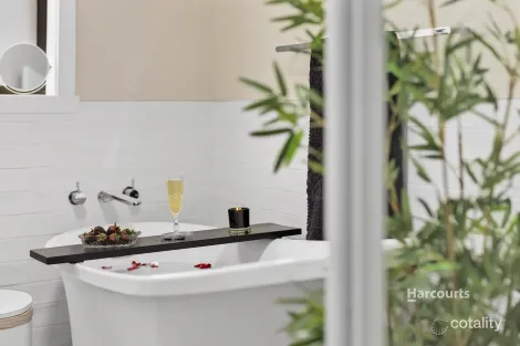 Property photo of 1/5 Main Street Ulverstone TAS 7315