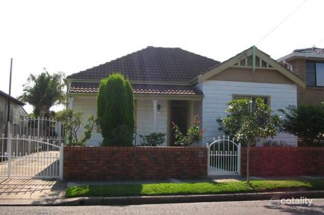 16 Carshalton St, Croydon, NSW 2132