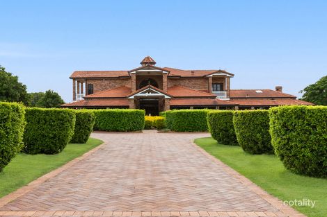 16 Neville Rd, Bridgeman Downs, QLD 4035