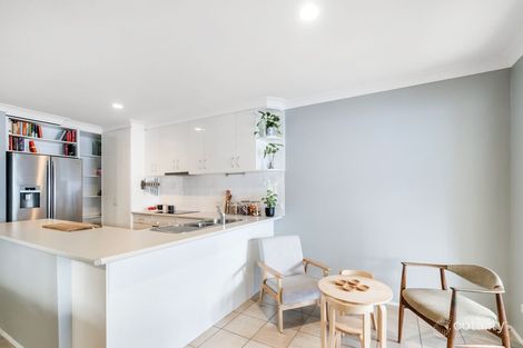 Property photo of 2/19 Tallebudgera Drive Palm Beach QLD 4221