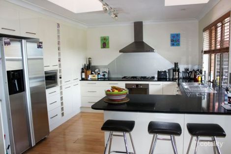 5 Finch Cres, Coffs Harbour, NSW 2450