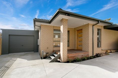 2/13 Summit Rd, Frankston, VIC 3199
