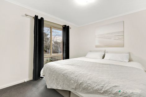 27 Allington Pl, Langwarrin, VIC 3910