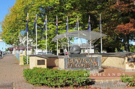 8 Cliff St, Bowral, NSW 2576