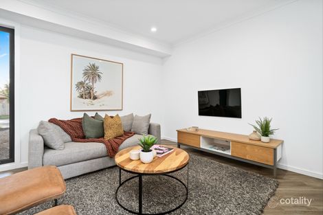 Property photo of 11B Village Drive Dingley Village VIC 3172