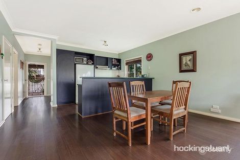 Property photo of 22 Holmes Way Caroline Springs VIC 3023