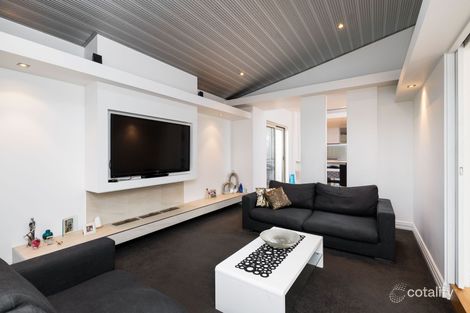Property photo of 7 Gannet Street Stirling WA 6021