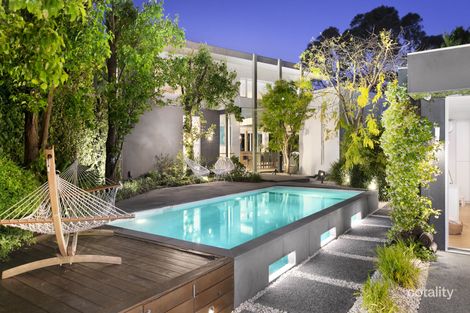 Property photo of 4 Deanlea Court Hawthorn East VIC 3123