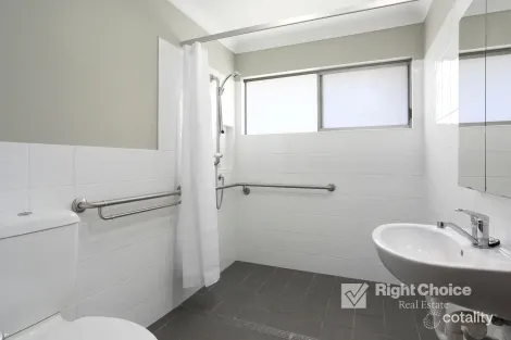 Property photo of 2 Kingsley Avenue Albion Park NSW 2527