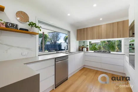 Property photo of 5 Naroon Crescent Wurtulla QLD 4575