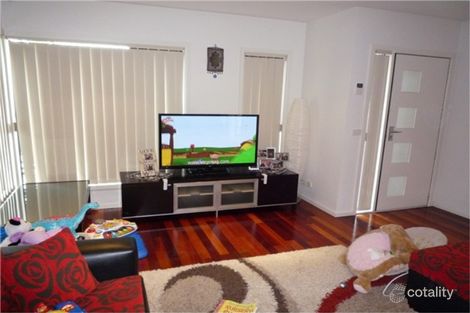 Property photo of 13 Garnet Way Taylors Hill VIC 3037