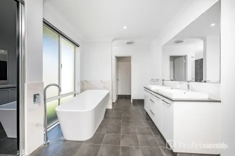 Property photo of 197 Hawksbill Drive Alkimos WA 6038