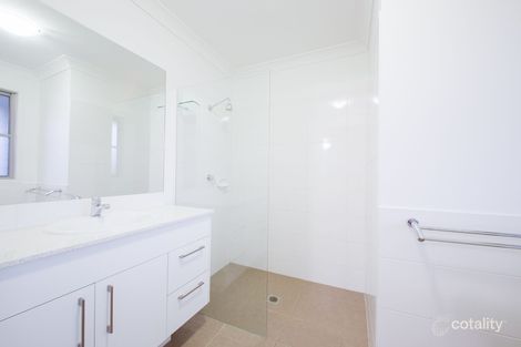Property photo of 8/51 River Road Bundamba QLD 4304