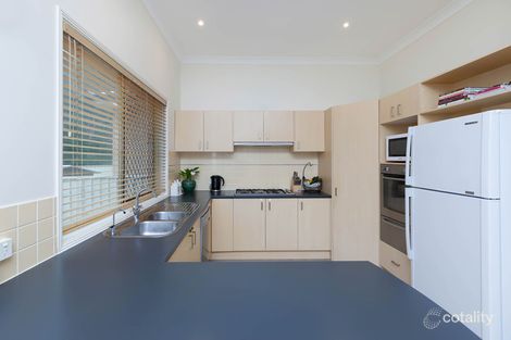Property photo of 17 Fullerton Circuit St Helens Park NSW 2560