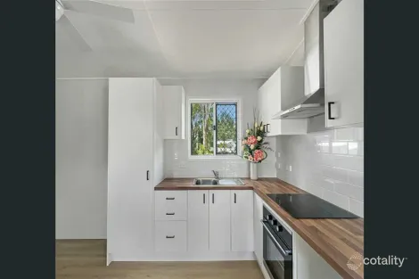 Property photo of 12 Heron Street Macleay Island QLD 4184