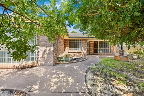 Property photo of 64 Wakefield Crescent Australind WA 6233