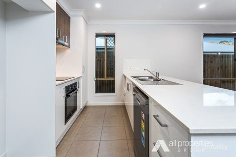 Property photo of 122 McKinnon Drive Yarrabilba QLD 4207